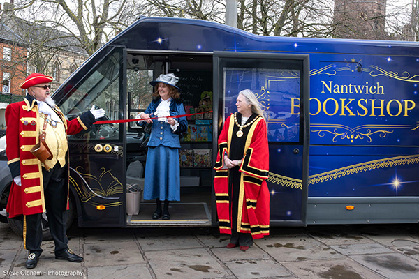 New Community Bus